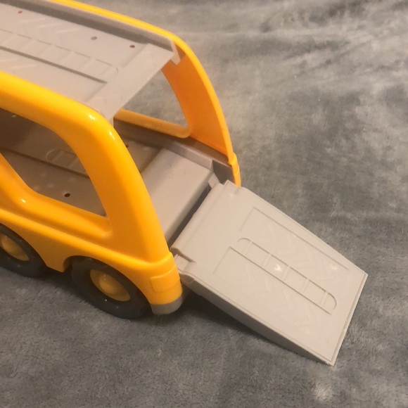 Toy Truck Car Hauler - Picture 4 of 7